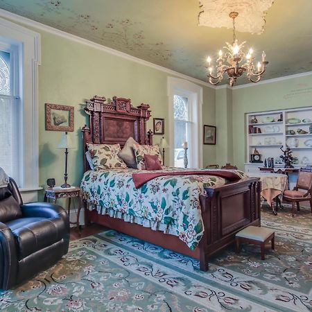 Baert Baron Mansion Bed & Breakfast Zeeland Buitenkant foto