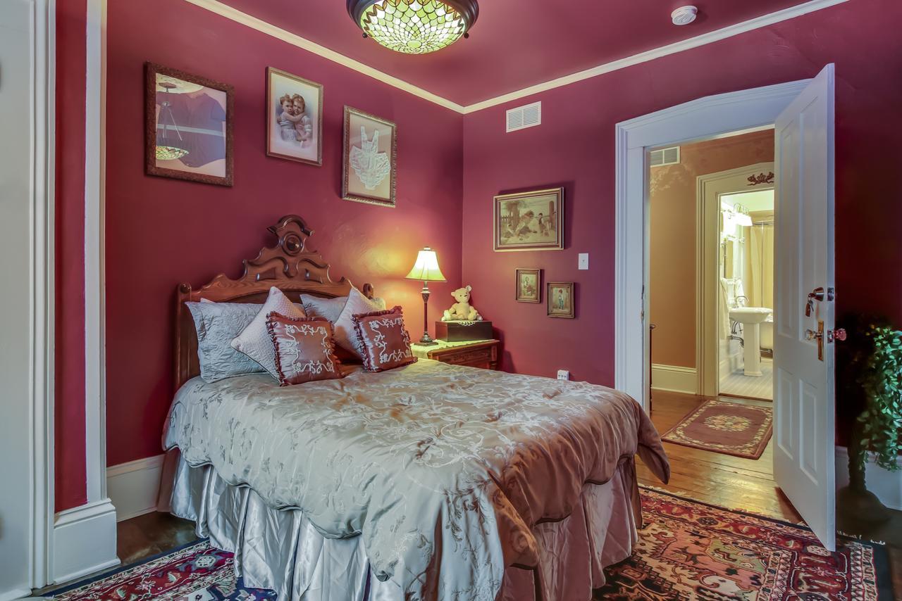 Baert Baron Mansion Bed & Breakfast Zeeland Buitenkant foto